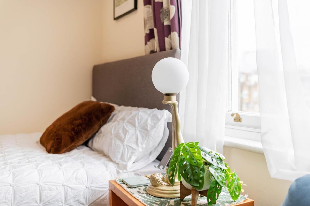 Elegant Art Deco Whole Apartment - 2Mins To Hyde Park, 8Mins To Bayswater, Nottinghill, Paddington Londres Extérieur photo