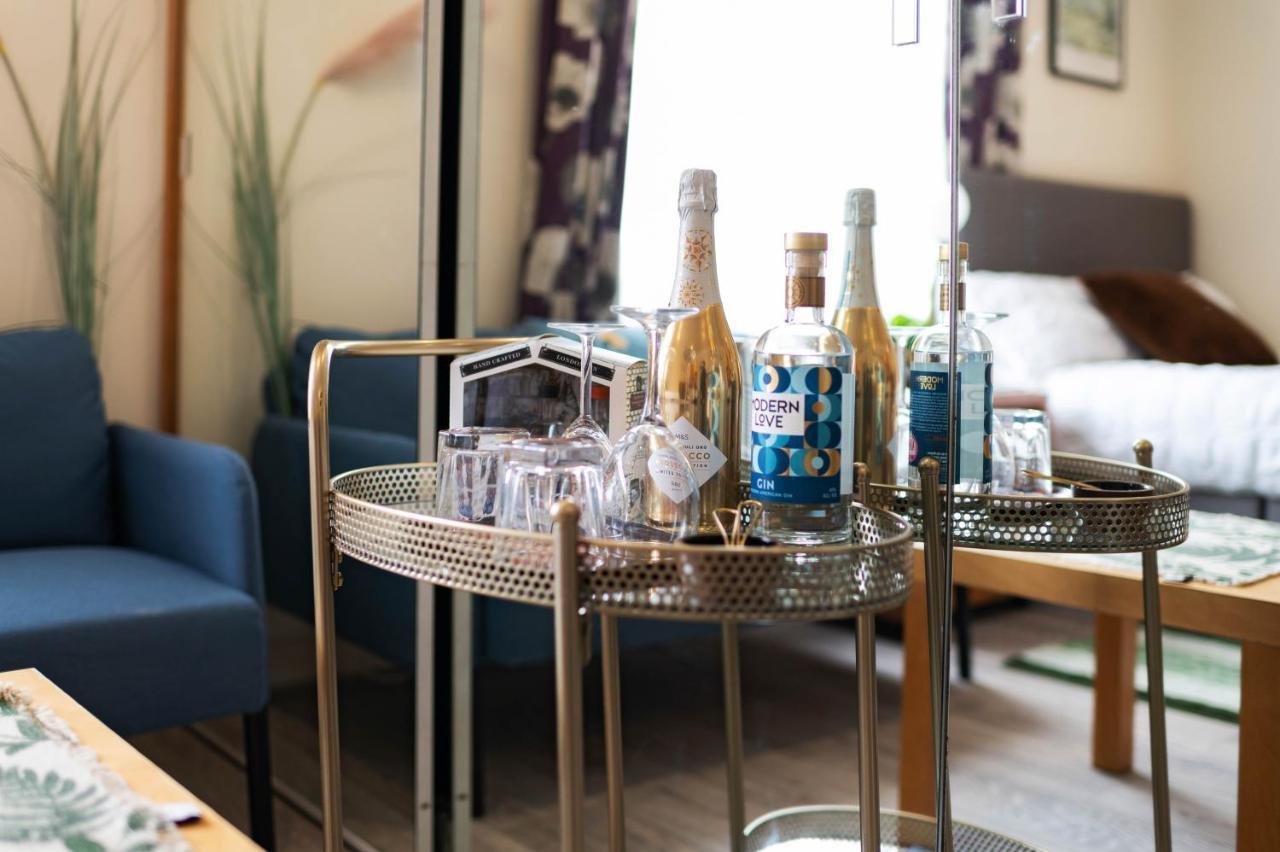 Elegant Art Deco Whole Apartment - 2Mins To Hyde Park, 8Mins To Bayswater, Nottinghill, Paddington Londres Extérieur photo